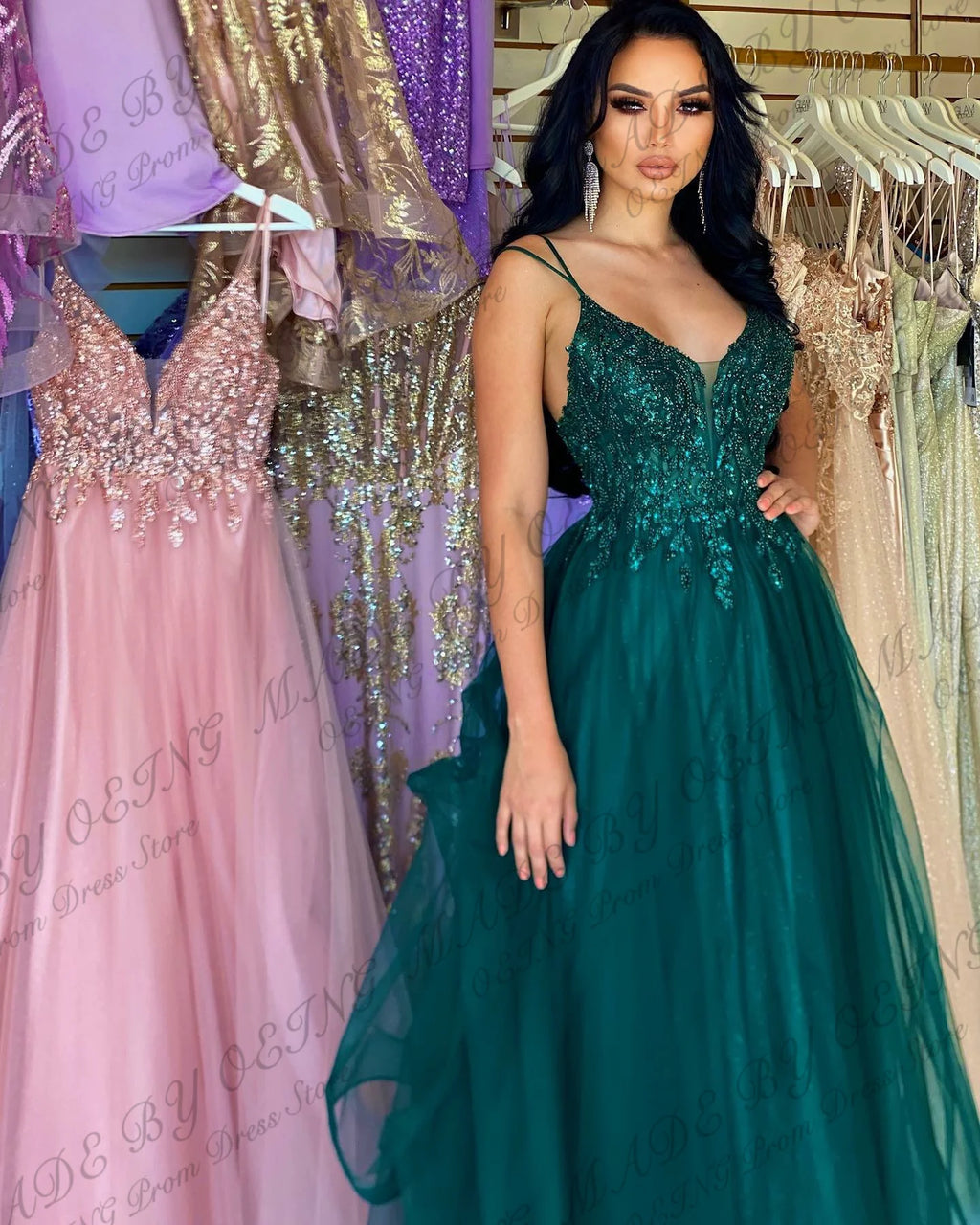 OEING Glitter Emerald Green Tulle Prom Dresses Lace Applique Straps V Neck Suspender Party Dress Women Evening Gowns Customized