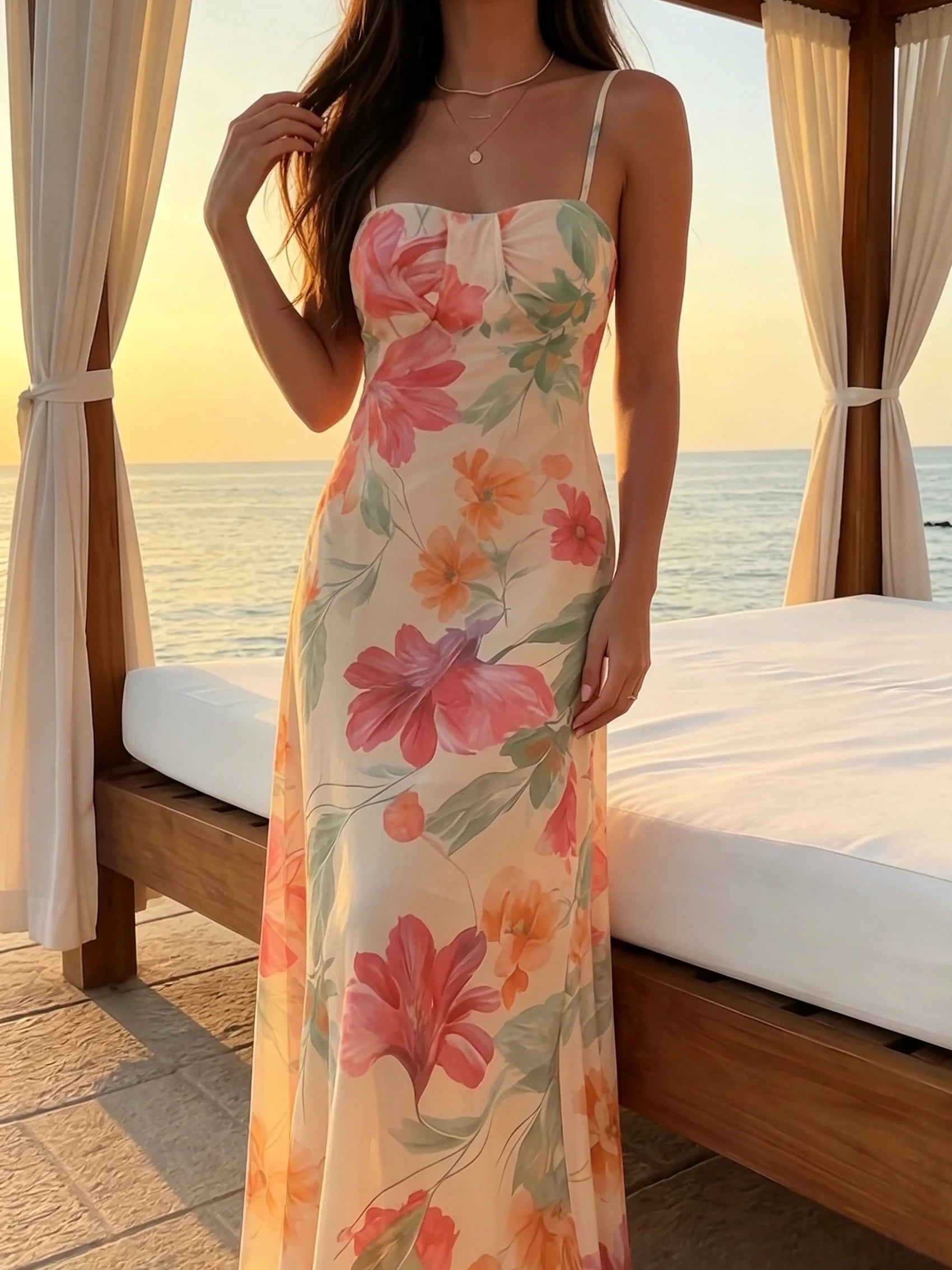 Vestido Feminino Floral com Decote Halter e Cinto - Casual Primavera Verão