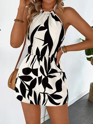 Macacão Feminino Halter com Estampa de Folhas Preto e Branco - Verão Casual