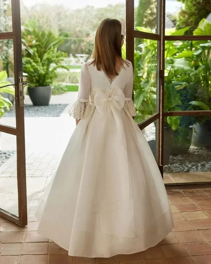 Customized Ivory Flower Girl Dresses For Wedding Lace Tulle With Bow Elegant Child Holy First Communion Formal Events Prom Gown