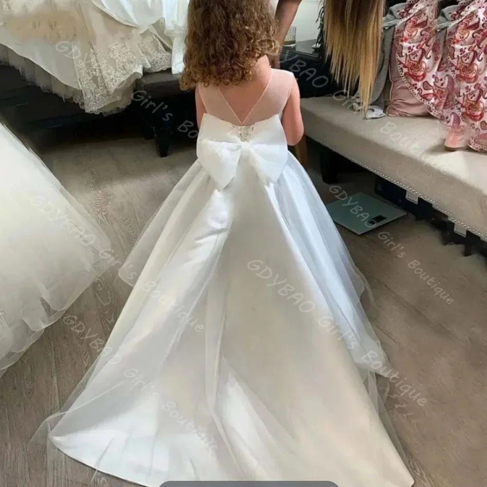 White Flower Girl Dress for Wedding Sheer Neck Open Back First Communion Dress Kids Custom Pageant Party Gown With Bow Sashes