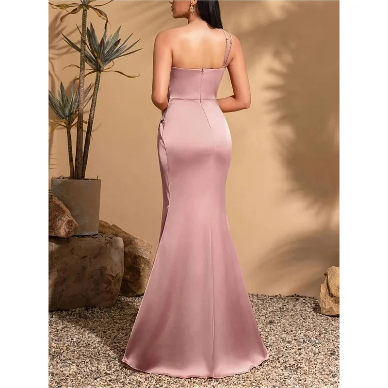 Women's Asymmetric One-Shoulder Satin Maxi Dress Lustrous Glossy Fabric Cutout Formal Dress for Weddings And Special Occasions