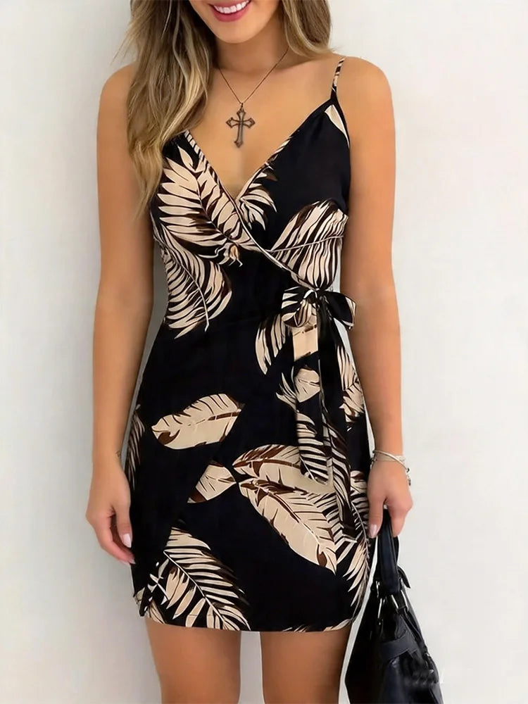 Vestido Mini Feminino Floral com Alças Finas e Nó Frontal - Verão Casual