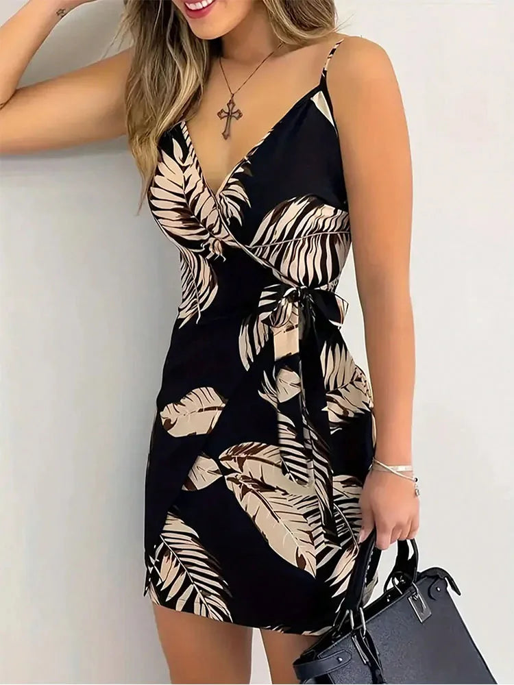 Vestido Mini Feminino Floral com Alças Finas e Nó Frontal - Verão Casual