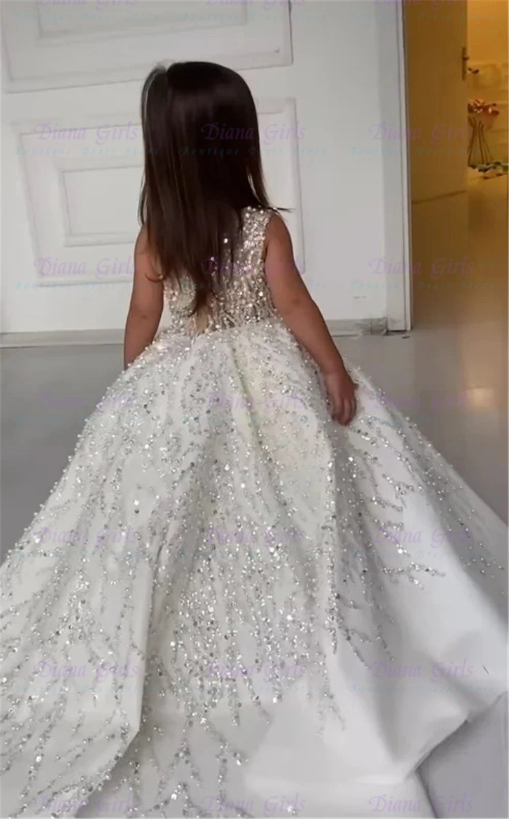 Quality Gorgeous Pearl Sequins Satin FLuffy Flower Girl Dress Exquisite Applique For Wedding Birthday Party Evening Ball Gowns